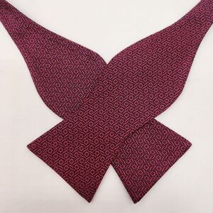 Cremieux bow tie men's red burgundy geometric 100% silk self formal prom new $35